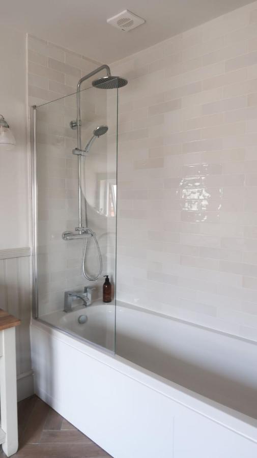 Luxury Living Outside The City Walls - Sleeps Six! Chester Exteriér fotografie