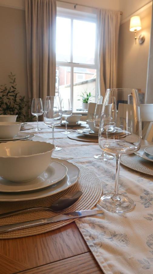Luxury Living Outside The City Walls - Sleeps Six! Chester Exteriér fotografie