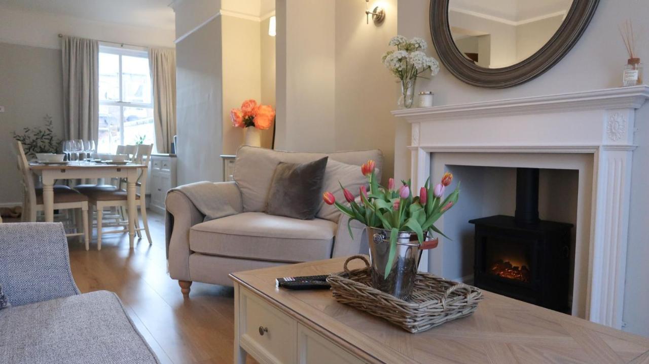 Luxury Living Outside The City Walls - Sleeps Six! Chester Exteriér fotografie